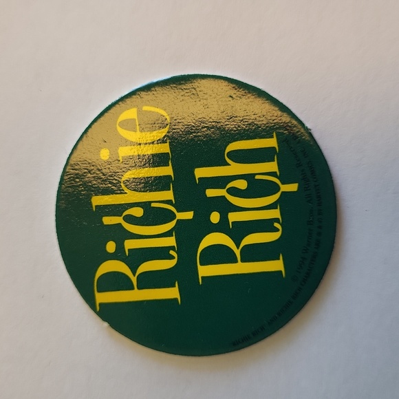 Cineplex Odeon Promo Buttons - Picture 8 of 8